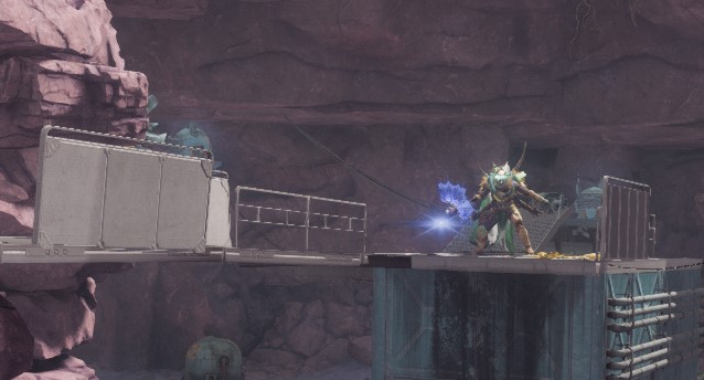 File:Crystaline Captain distant.jpg